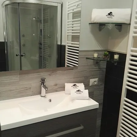 Da Lillo Nocleg ze śniadaniem 3*